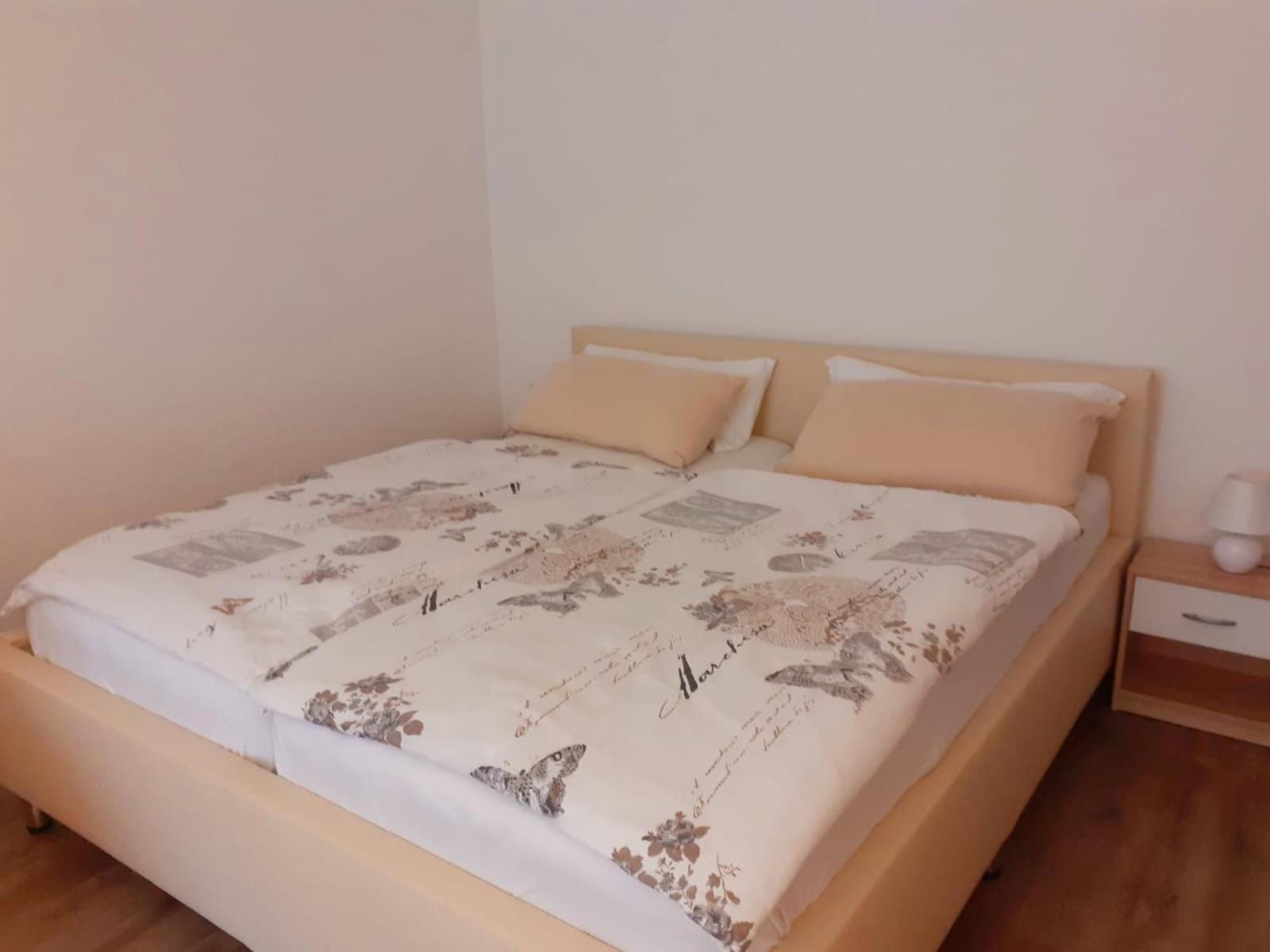 Ferienwohnung Am Kurpark, Gailingen Buitenkant foto